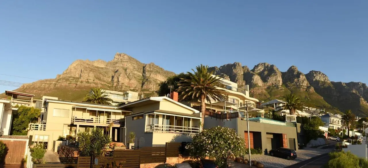 *** Gasthof Gasthaus 51 On Camps Bay Kapstadt Südafrika