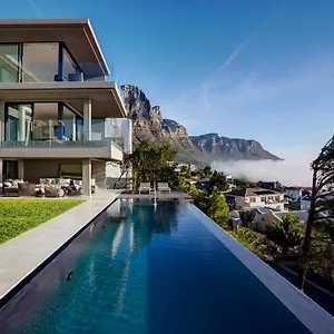 Cb-one Luxury **** Kapstadt